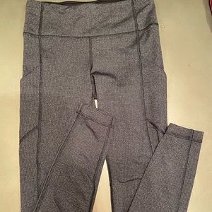 EUC lululemon invigorate leggings